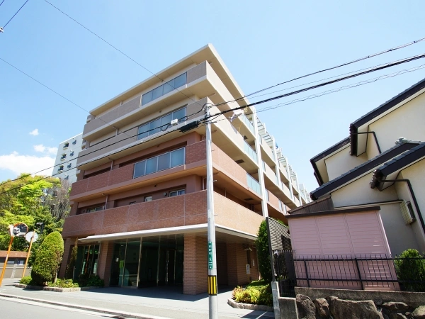 モンセーヌ高槻セレシア