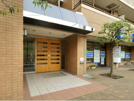 ビューネ梅島駅前
