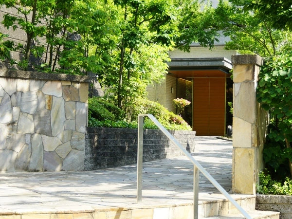 グランドメゾン万博公園南