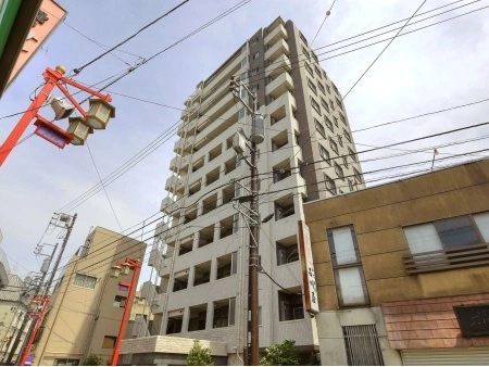 グランシャルム西新井大師前