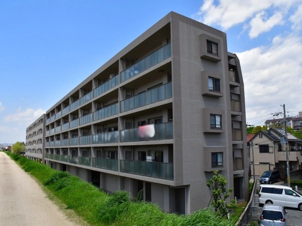 ジオ東園田町