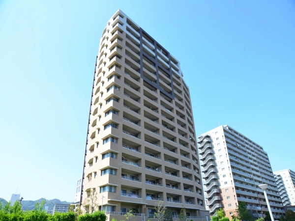 ローレルコート神戸海岸通