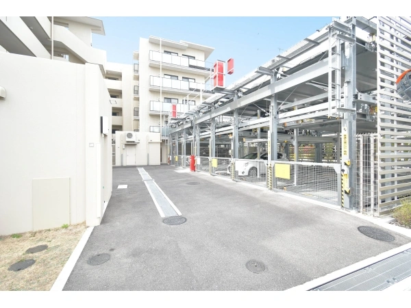 ローレルコート西宮里中町