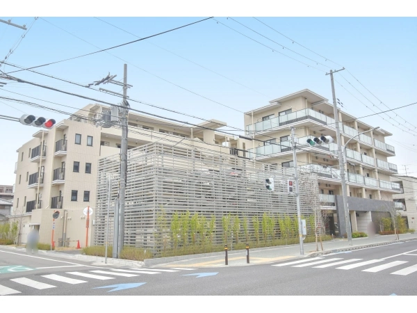 ローレルコート西宮里中町