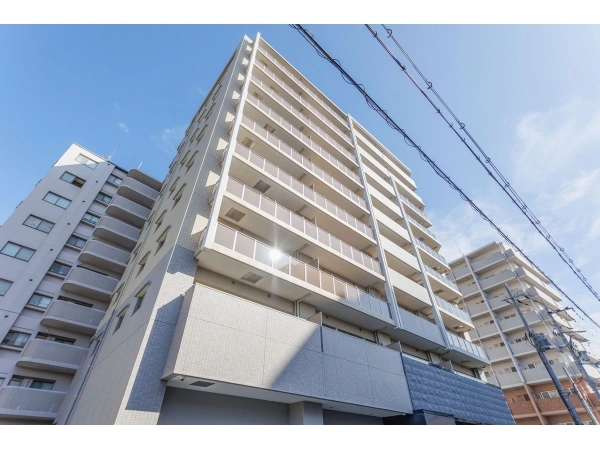プレサンスロジェ伊丹郷町