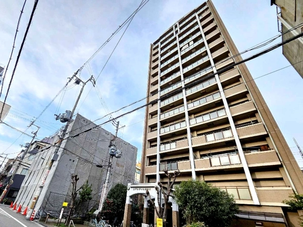 コアシティ心斎橋東