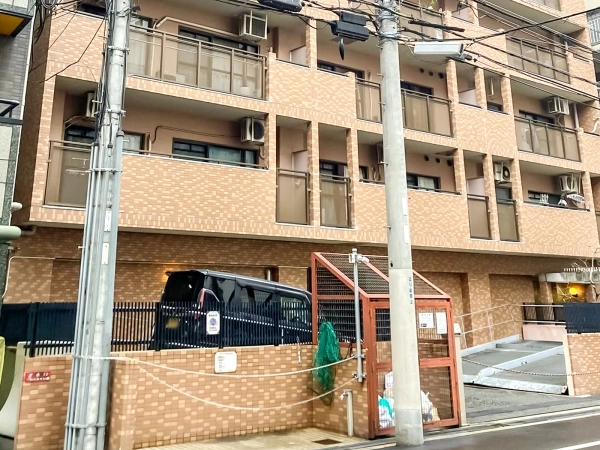 パインコート松屋町