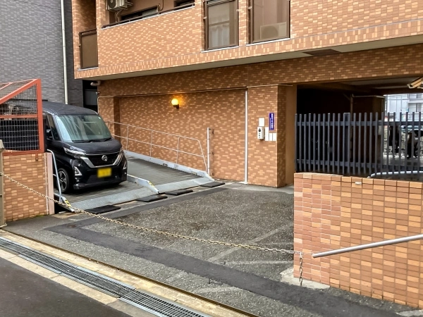 パインコート松屋町