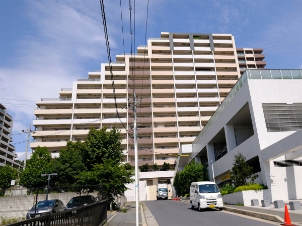 グランオーパス 外観（A棟）