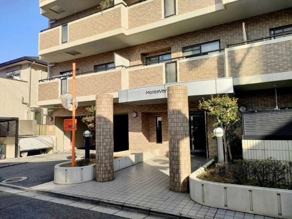 モンテベルデ吹田