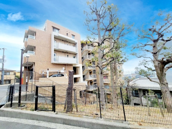 グローバル吹田・新芦屋