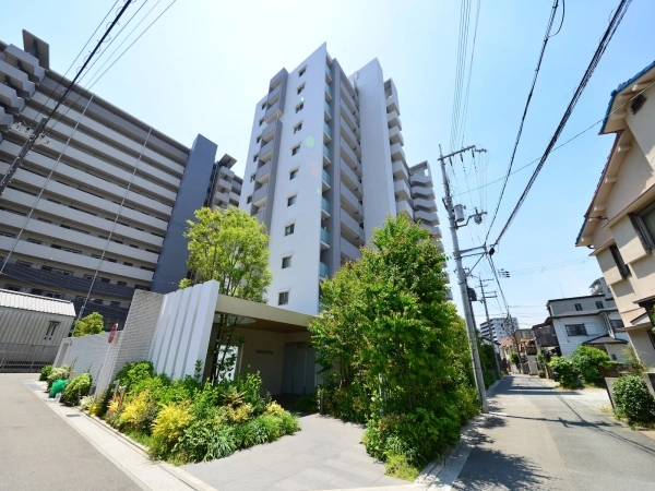 ローレルコート伊丹郷町