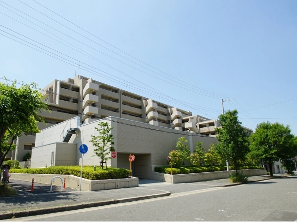 桃山台ヒルズ