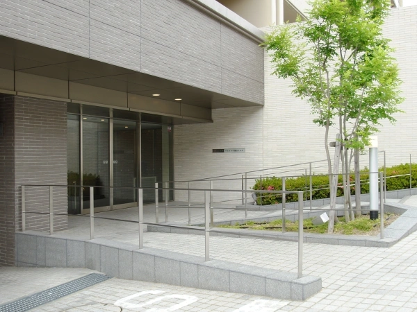 ウェリス千里山ヒルズ