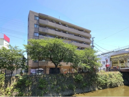ナイスアーバンプラザ弘明寺