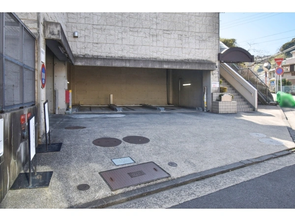 日神パレステージ逸見