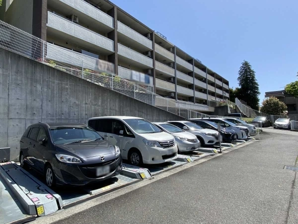 アークプラザ読売ランド前