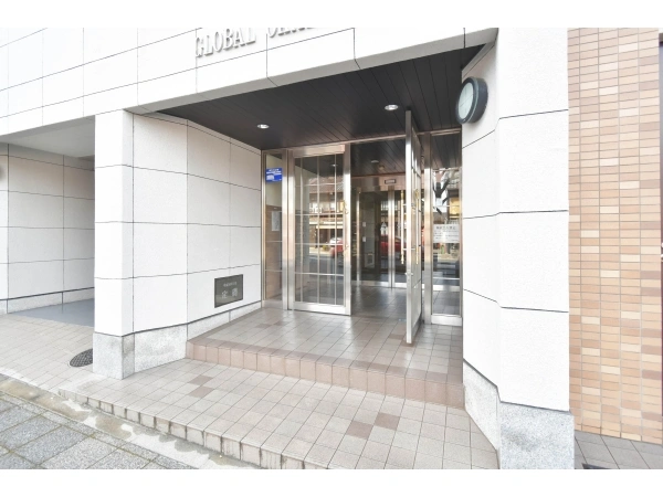 グローバル岡崎