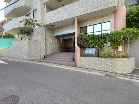 アドヴァンス三ツ池公園