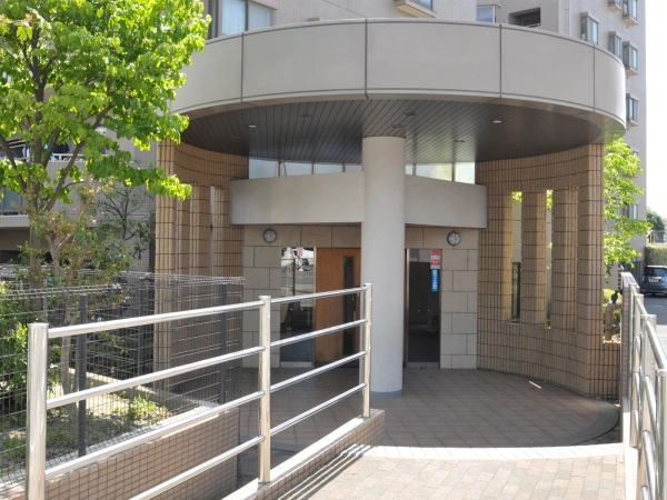 クリオ秋津・壱番館