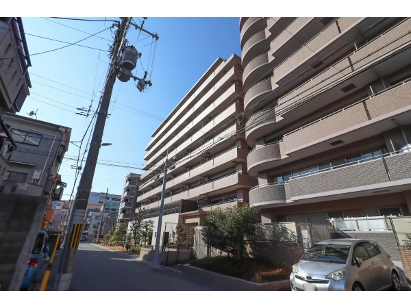 ライオンズマンション西院