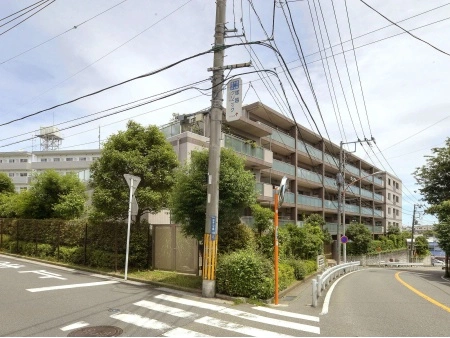 アリュール鶴見寺谷