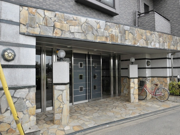 レーベンハイム久米川ルーエンプラッツ