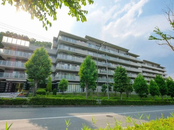 シャリエ南大沢パークサイドテラス