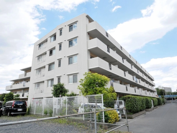 ゼファー久米川ミーティス