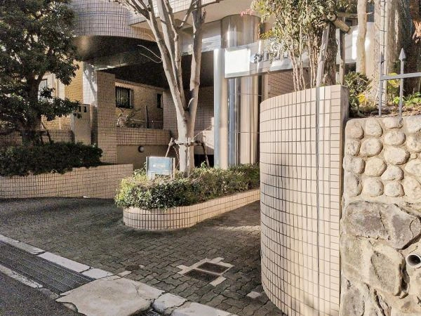 グランドゥーシェ御影深田池山手