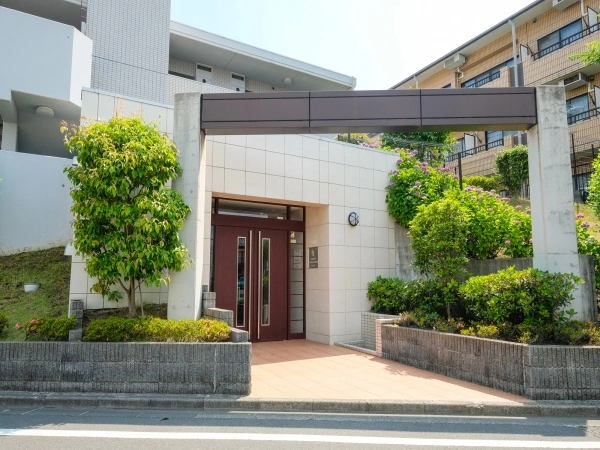 サングレイス京王堀之内