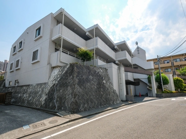 サングレイス京王堀之内