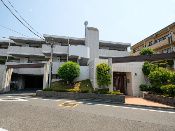サングレイス京王堀之内