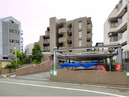 エステスクエア横浜弘明寺