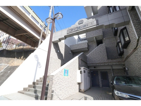 コーラル東戸塚 敷地内