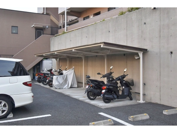 藤和シティコープ上大岡 バイク置場