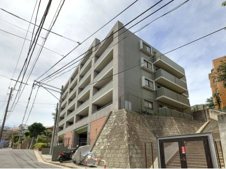 エルズ横浜東寺尾