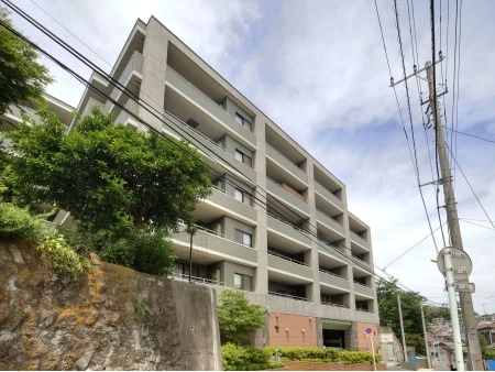 エルズ横浜東寺尾
