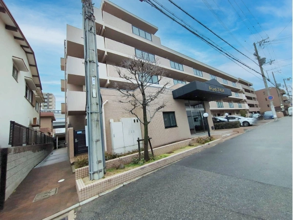 ロワイヤル芦屋西