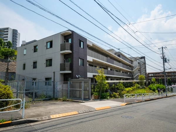プレサンスロジェ京王堀之内