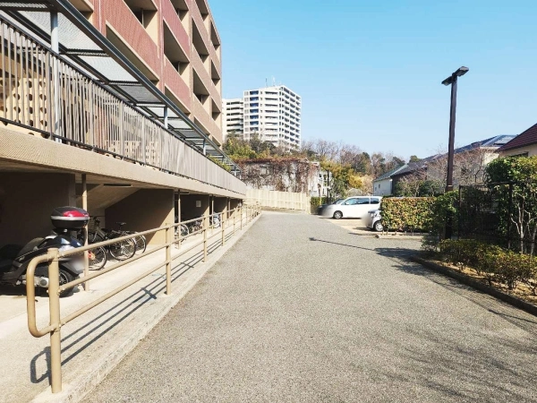 セフレック六甲高羽