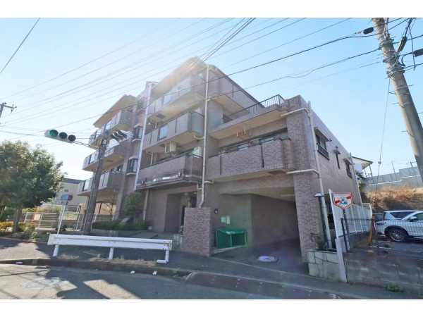 ナイスアーバン横濱片倉町