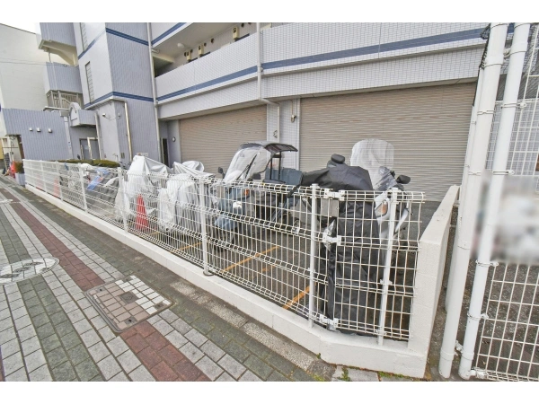 ポートハイム西横浜 バイク置場