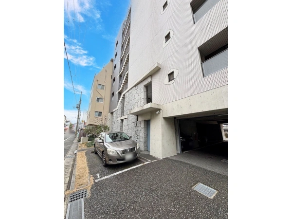 ユニ・アルス夙川イースト