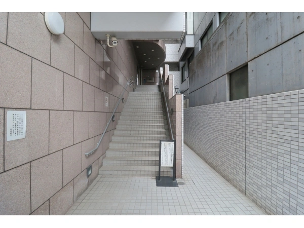 ライオンズプラザ伊勢佐木町通り