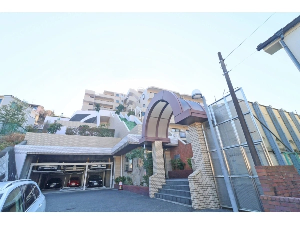 山手ガーデンハイツ
