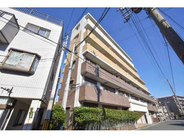 パラモド横濱三渓園