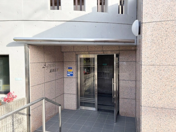 アグレスト昆陽池西
