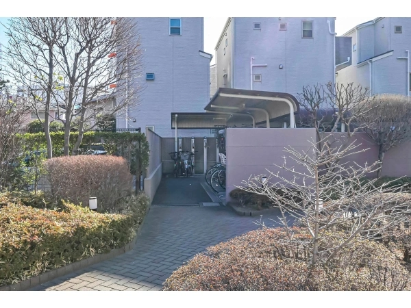 クレストフォルム鶴見ウッドスクエア