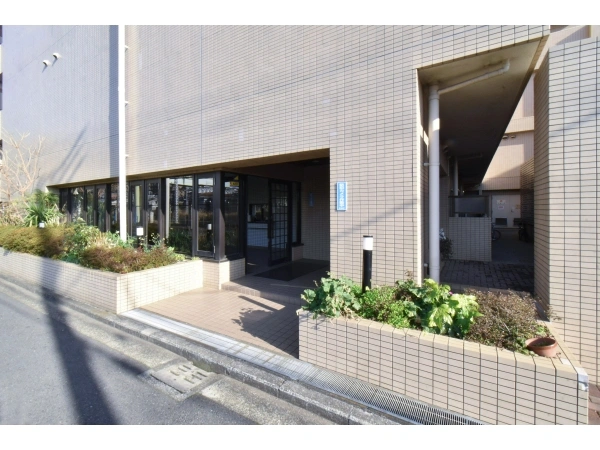 ニックアーバンプラザ鶴見